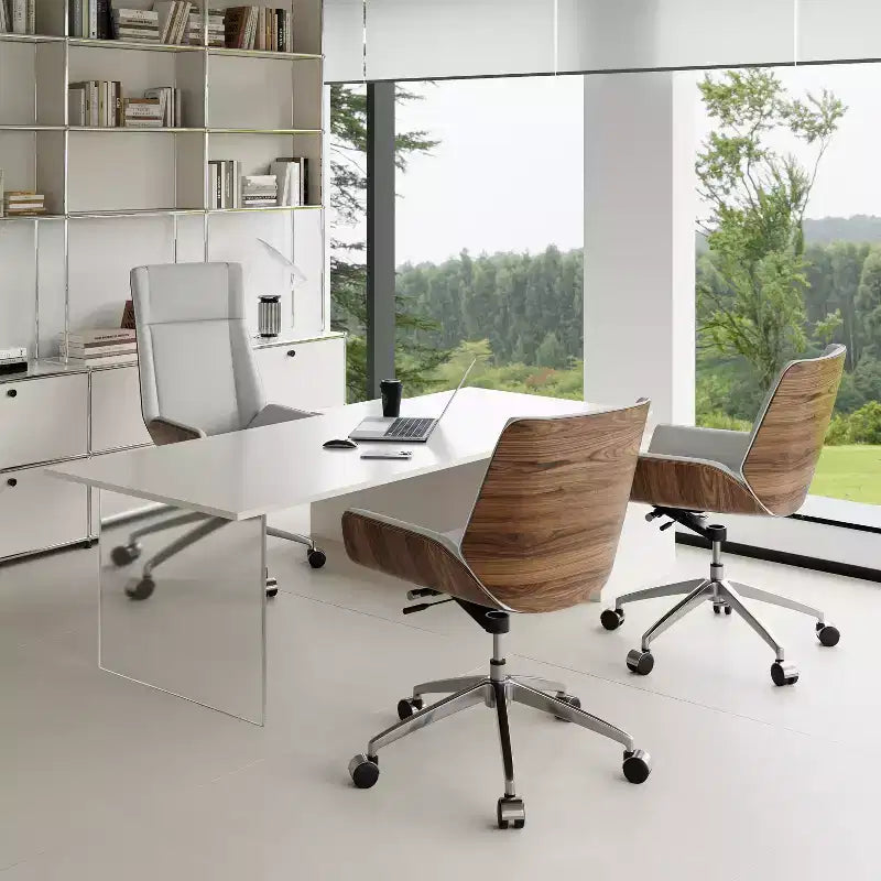 Chaise de bureau pivotante Mid-Century Modern avec dossier en bois courbé noyer et siège en similicuir, hauteur réglable et piètement roulant