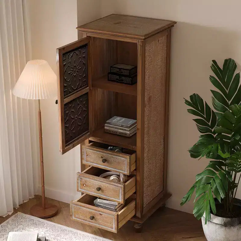Meuble de rangement haut rustique avec porte et tiroirs à découpe florale
